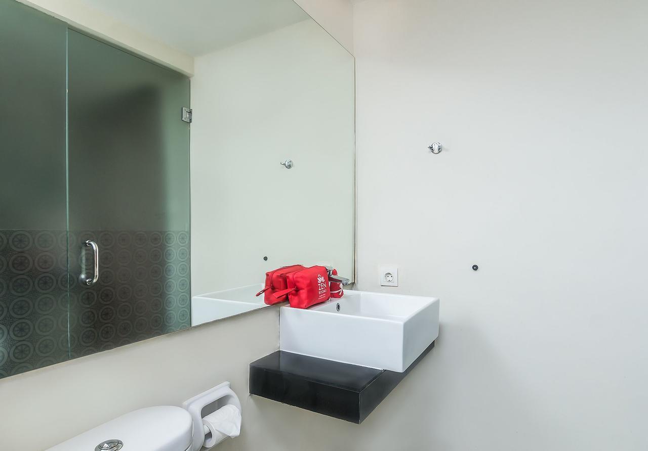 Zen Basic Kuta Park 2 Hotel