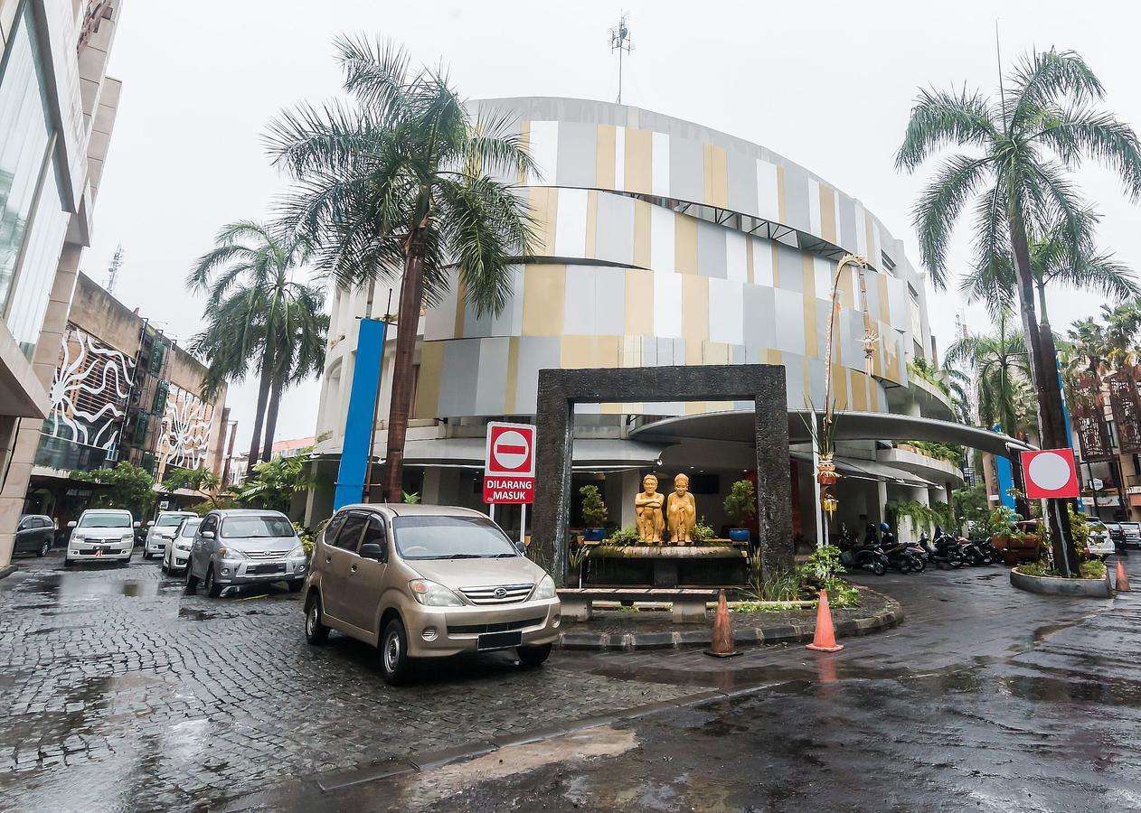 Zen Basic Kuta Park 2 Hotel
